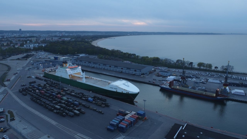 Ćwiczenia Defender Europe 2022. Wojska NATO w Porcie Gdańsk [WIDEO, ZDJĘCIA]-GospodarkaMorska.pl