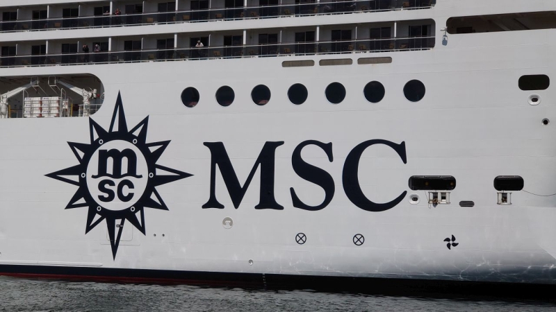 Poezja w Gdyni. MSC Poesia rozpoczął sezon wycieczkowy w Porcie Gdynia [WIDEO]-GospodarkaMorska.pl