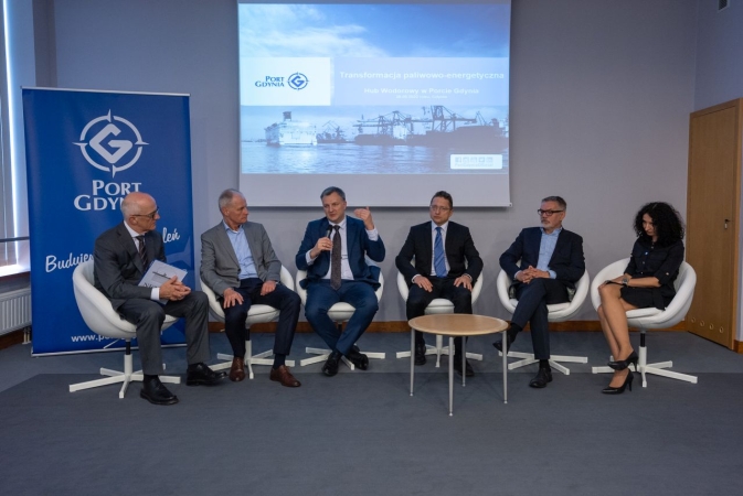 Hub wodorowy w Porcie Gdynia. Ekologiczna rewolucja coraz bliżej? [WIDEO, ZDJĘCIA]-GospodarkaMorska.pl