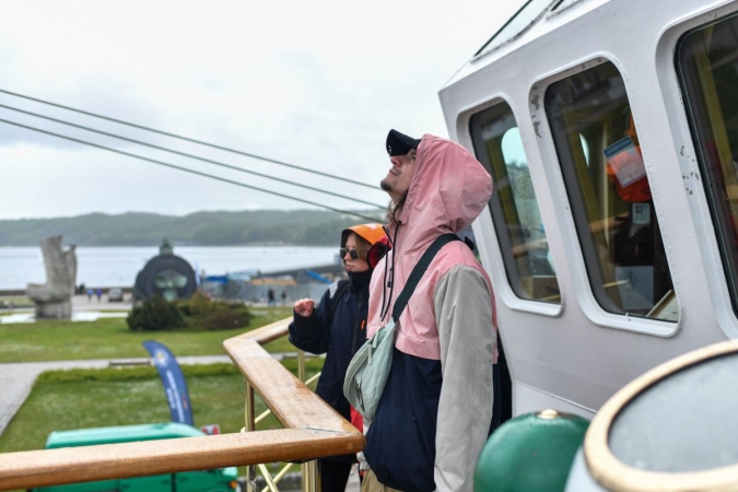 40 lat Daru Młodzieży. Na pokładzie tłumy zwiedzających [WIDEO, ZDJĘCIA]-GospodarkaMorska.pl