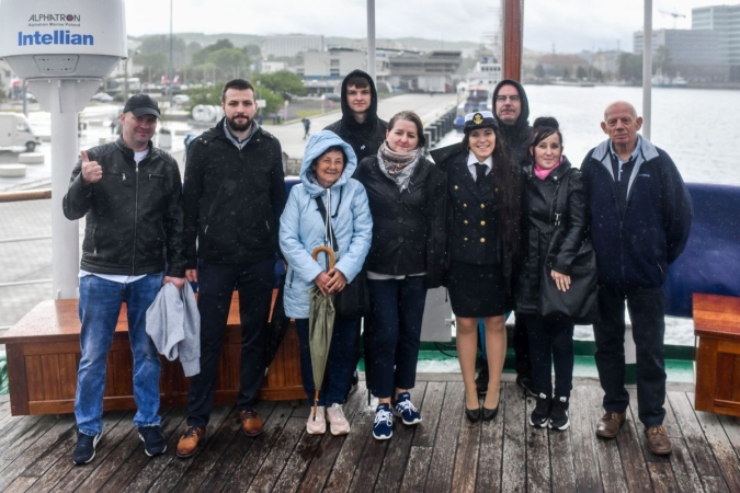 40 lat Daru Młodzieży. Na pokładzie tłumy zwiedzających [WIDEO, ZDJĘCIA]-GospodarkaMorska.pl