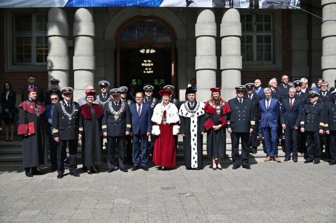 75 lat szkolnictwa morskiego na Pomorzu Zachodnim. Akademia morska już wkrótce stanie się politechniką [ZDJĘCIA]-GospodarkaMorska.pl