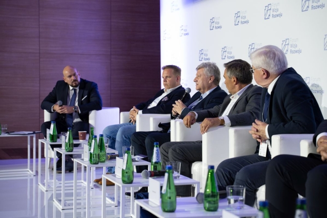 Forum Wizja Rozwoju 2022. W Gdyni o bezpieczeństwie energetycznym i wyzwaniach dla offshore [WIDEO]-GospodarkaMorska.pl