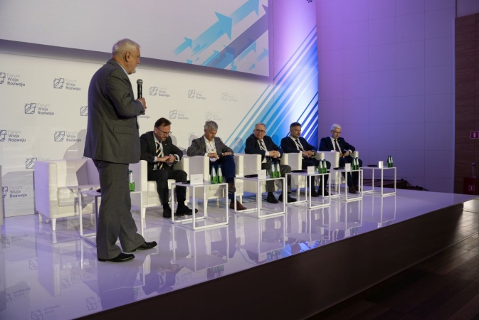 Forum Wizja Rozwoju 2022. W Gdyni o bezpieczeństwie energetycznym i wyzwaniach dla offshore [WIDEO]-GospodarkaMorska.pl