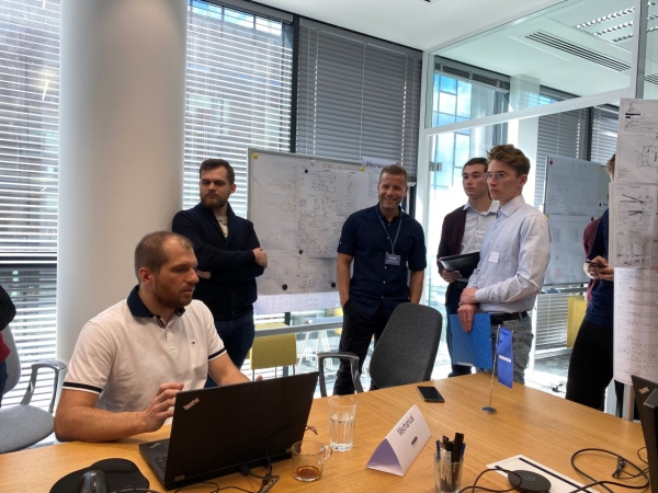 Śniadanie z Damen Engineering Gdańsk-GospodarkaMorska.pl