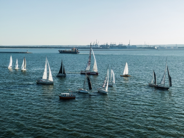 Zatoka Gdańska jest po to, aby żeglarze się rozwijali. Lotos Nord Cup Gdańsk [GALERIA]-GospodarkaMorska.pl