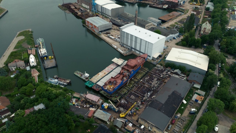 [WIDEO, FOTO] Kadłub patrolowca dla Straży Granicznej oficjalnie zwodowany-GospodarkaMorska.pl