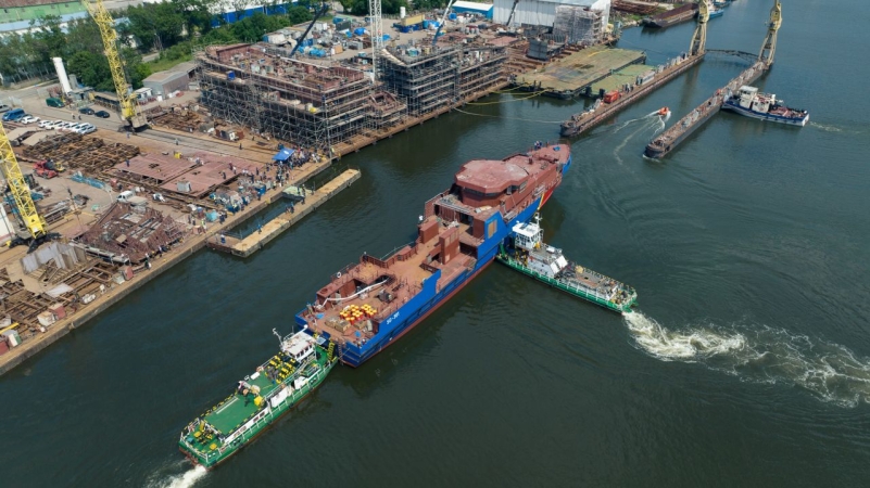 [WIDEO, FOTO] Kadłub patrolowca dla Straży Granicznej oficjalnie zwodowany-GospodarkaMorska.pl