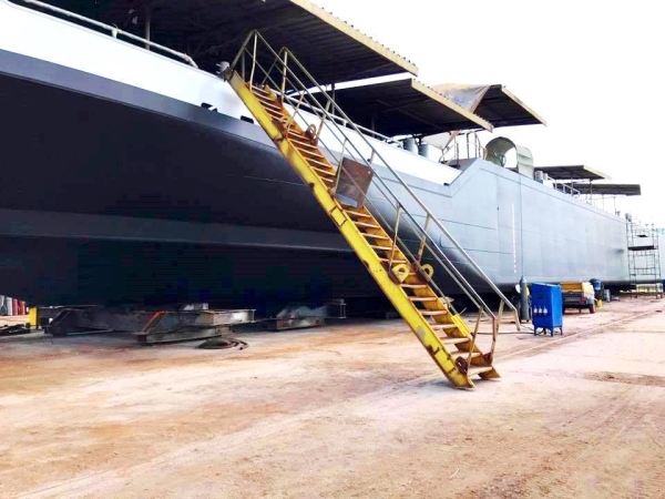 Tak powstają holenderskie zbiornikowce w Płockiej Stoczni Rzecznej-GospodarkaMorska.pl