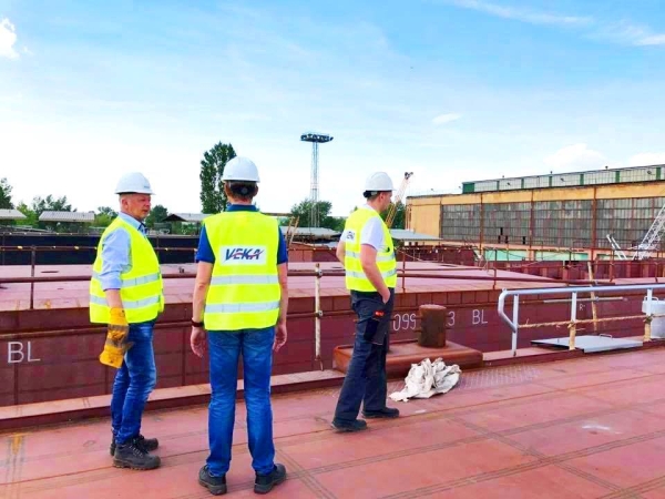 Tak powstają holenderskie zbiornikowce w Płockiej Stoczni Rzecznej-GospodarkaMorska.pl