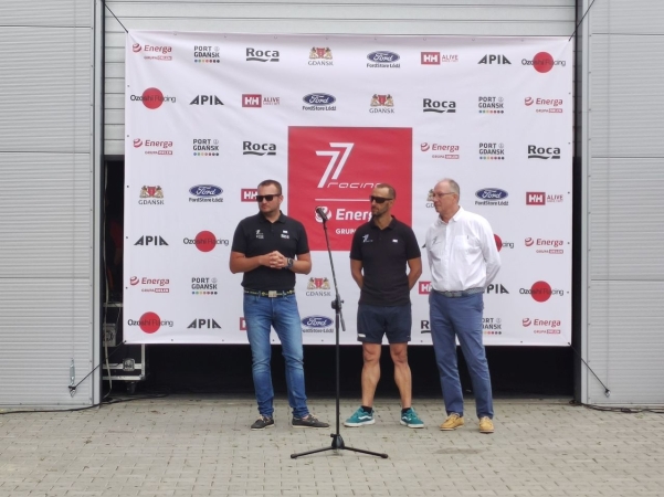 [WIDEO] 77 Racing Club Gdańsk rozpoczyna sezon żeglarski. Port Gdańsk partnerem klubu-GospodarkaMorska.pl