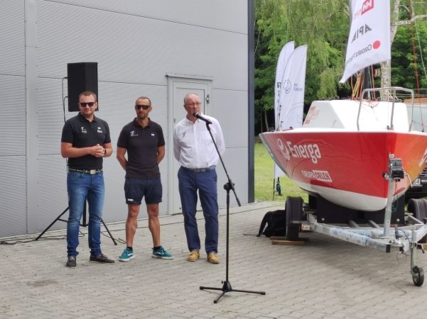 [WIDEO] 77 Racing Club Gdańsk rozpoczyna sezon żeglarski. Port Gdańsk partnerem klubu-GospodarkaMorska.pl