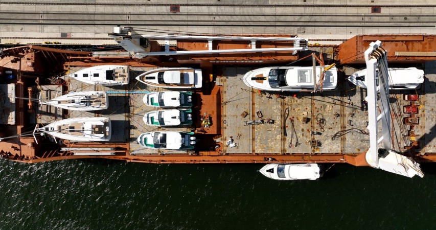 Polskie jachty cenione w USA. Kolejne łodzie wypłynęły z Portu Gdańsk za ocean [WIDEO]-GospodarkaMorska.pl