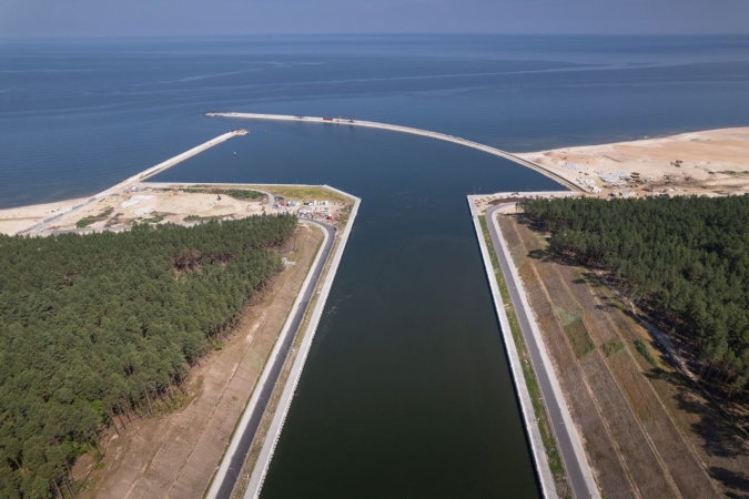 Droga wodna łącząca Zalew Wiślany z Zatoką Gdańską. Pierwszy etap budowy na ukończeniu [WIDEO, ZDJĘCIA] -GospodarkaMorska.pl