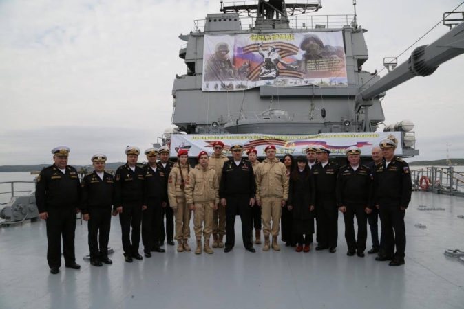 „Siła w prawdzie” i dzieci w mundurach. Rosyjska propaganda wojskowa wyruszyła w rejs-GospodarkaMorska.pl