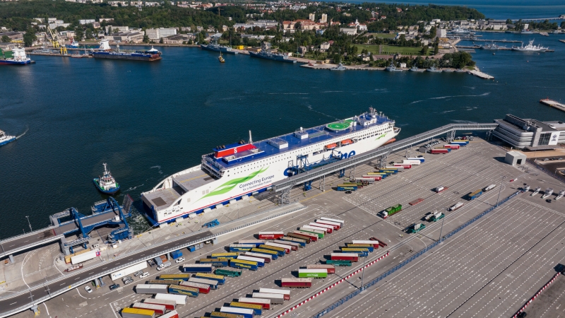 Próbne cumowanie nowego promu Steny Line w Porcie Gdynia [WIDEO, ZDJĘCIA] -GospodarkaMorska.pl