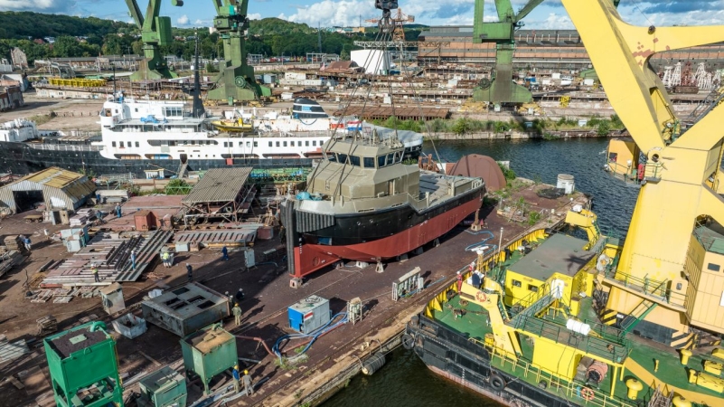 Safe. Kolejny holownik Shoalbuster zwodowany [WIDEO, ZDJĘCIA]-GospodarkaMorska.pl