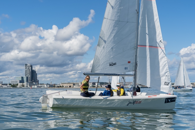 Branża morska się integruje i upamiętnia budowniczego Portu Gdynia [WIDEO, ZDJĘCIA]-GospodarkaMorska.pl