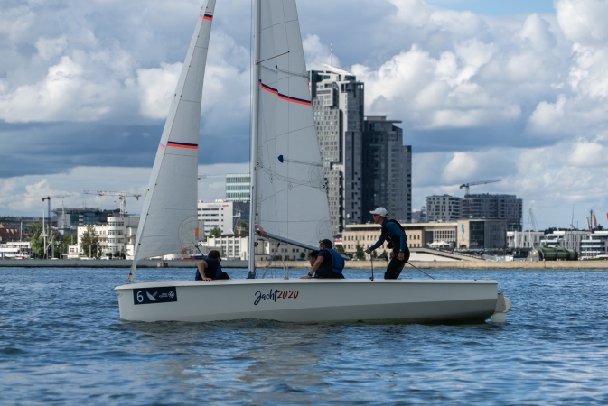 Branża morska się integruje i upamiętnia budowniczego Portu Gdynia [WIDEO, ZDJĘCIA]-GospodarkaMorska.pl