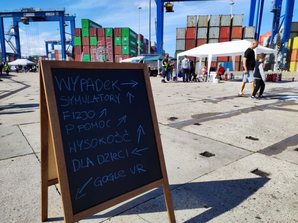DCT Gdańsk. Terminal obala stereotyp nudnego BHP [WIDEO, ZDJĘCIA]-GospodarkaMorska.pl