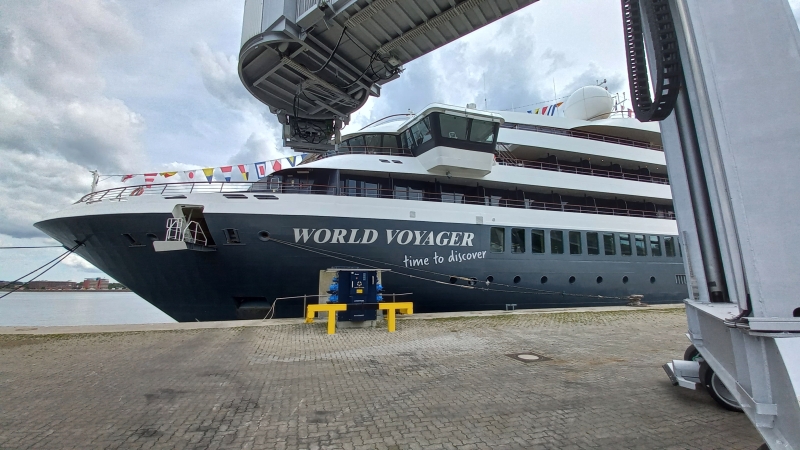 Porty w Sztokholmie idą śladami Kopenhagi i Kilonii. Statki pasażerskie już 2023 będą zasilane energią elektryczną z lądu-GospodarkaMorska.pl