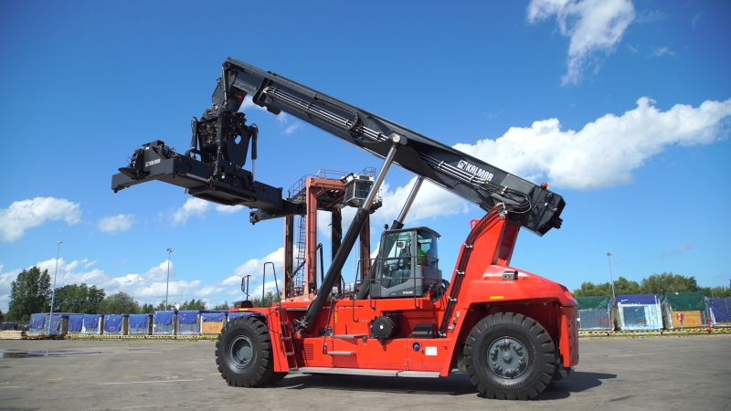Kalmar DRG420-60S5 w Porcie Gdańskim Eksploatacja-GospodarkaMorska.pl