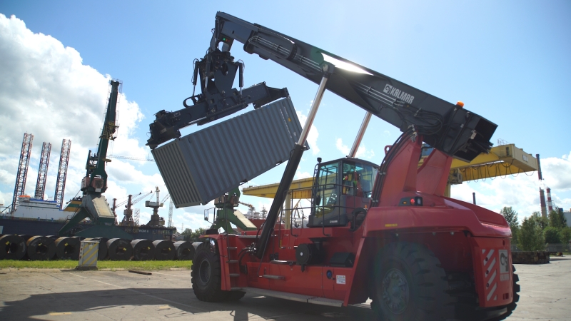 Kalmar DRG420-60S5 w Porcie Gdańskim Eksploatacja-GospodarkaMorska.pl