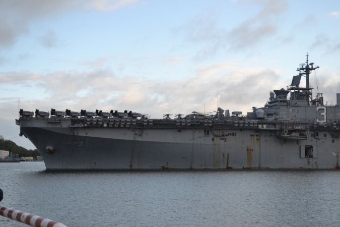 USS Kearsarge zawinął do Portu Gdynia [WIDEO]-GospodarkaMorska.pl
