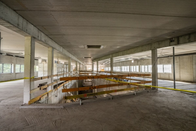 Centrum Offshore Uniwersytetu Morskiego w Gdyni za niecały rok. Wiecha zawieszona na budowie [WIDEO, ZDJĘCIA]-GospodarkaMorska.pl