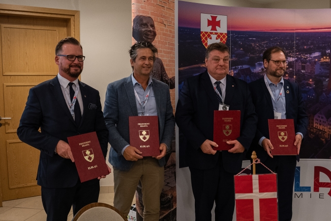 Jakie szanse stoją przed Elblągiem i tamtejszym portem? Konferencja „Obierz kurs na Elbląg” [WIDEO]-GospodarkaMorska.pl