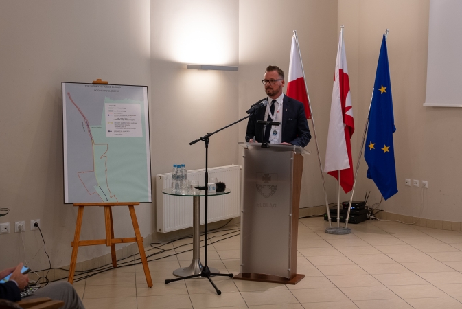 Jakie szanse stoją przed Elblągiem i tamtejszym portem? Konferencja „Obierz kurs na Elbląg” [WIDEO]-GospodarkaMorska.pl