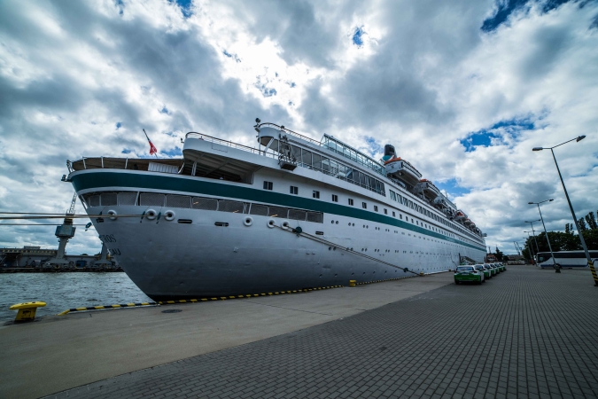 Luksusowy Albatros przypłynął do Gdańska-GospodarkaMorska.pl