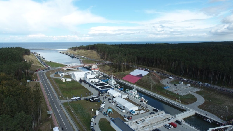 Otwarcie kanału żeglugowego przez Mierzeję Wiślaną [WIDEO]-GospodarkaMorska.pl