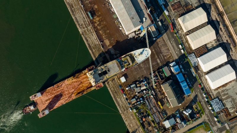 Stocznia Karstensen. Zobacz wodowanie statku rybackiego Altaire [WIDEO, ZDJĘCIA]-GospodarkaMorska.pl