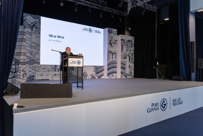Kongres Gospodarki Morskiej Portu Gdynia im. Tadeusza Wendy. O czym rozmawiano pierwszego dnia? [ZDJĘCIA]-GospodarkaMorska.pl