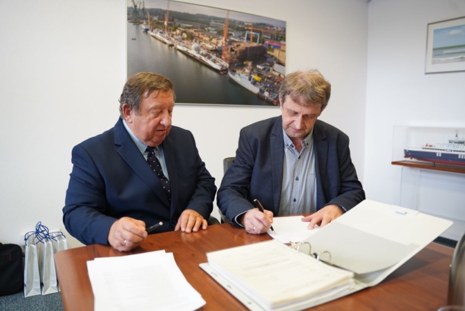 Przekazanie dokumentów dla ORP Mewa. PRS kończy nadzór nad budową jednostki-GospodarkaMorska.pl