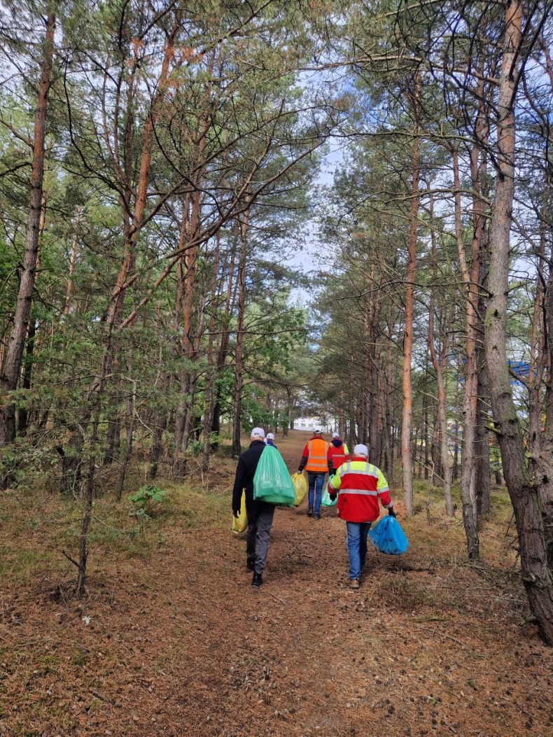 Go Green w DCT Gdańsk. Trwa kampania promująca świadomość klimatyczną [ZDJĘCIA]-GospodarkaMorska.pl