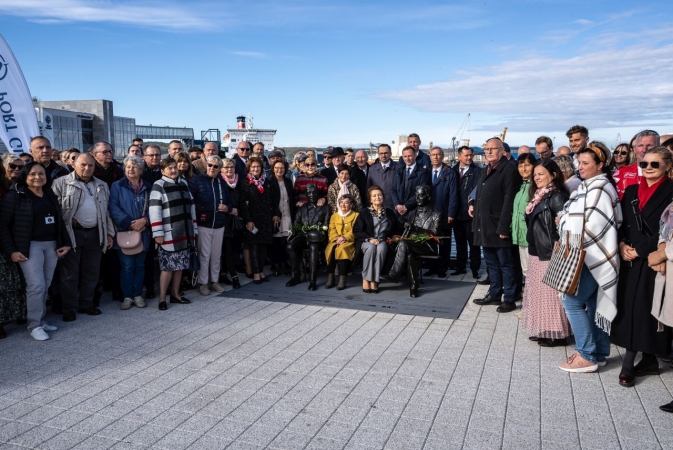100-lecie Portu Gdynia. Wenda i Kwiatkowski upamiętnieni [WIDEO]-GospodarkaMorska.pl