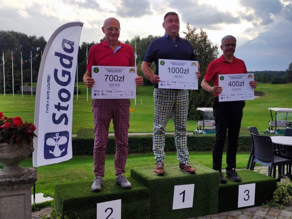 Golfiści zakończyli sezon w Postołowie [WIDEO, ZDJĘCIA]-GospodarkaMorska.pl