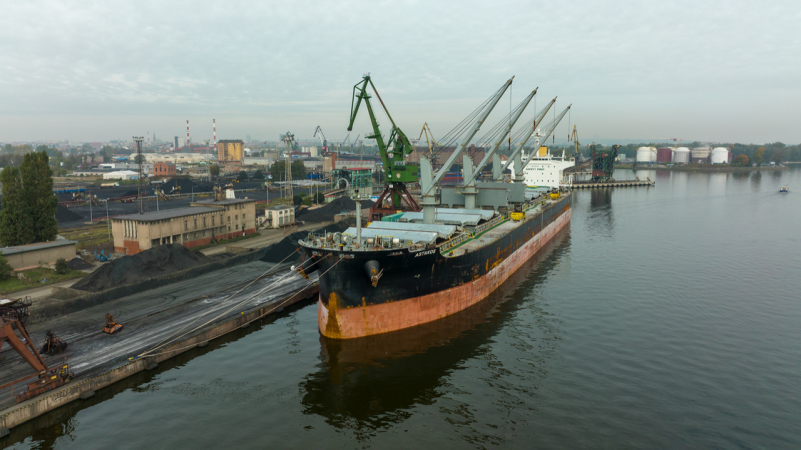 Bulk Cargo - Port Szczecin przygotowany na nowe wyzwania. Rosnące przeładunki węgla priorytetem dla branży portowej-GospodarkaMorska.pl