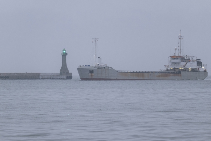 Port Gdynia. Ruszyło pogłębianie basenów portowych-GospodarkaMorska.pl