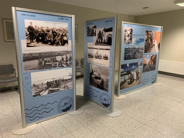 Wspominając przeszłość i spoglądając w przyszłość. Seminarium z okazji 100-lecia Portu Gdynia-GospodarkaMorska.pl