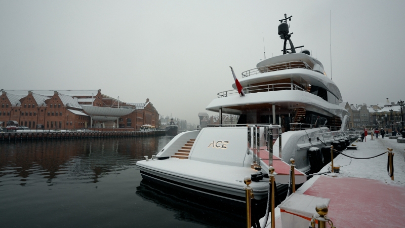 Superjacht stoczni Conrad przyciąga do Gdańska branżowców z całego świata [WIDEO, ZDJĘCIA]-GospodarkaMorska.pl