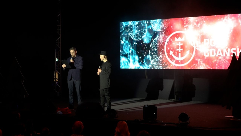 Port Gdańsk wspiera słynny ukraiński musical świąteczny [WIDEO, ZDJĘCIA]-GospodarkaMorska.pl