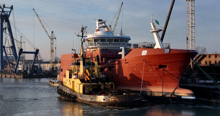 Kadłub statku zbudowanego przez Marine Projects popłynął do Norwegii [GALERIA, WIDEO]-GospodarkaMorska.pl
