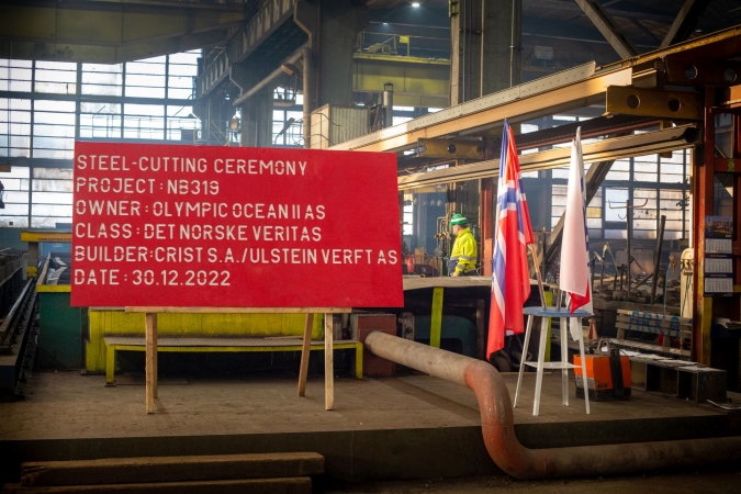 Crist. Cięcie blach pod zeroemisyjnego offshore'owca-GospodarkaMorska.pl