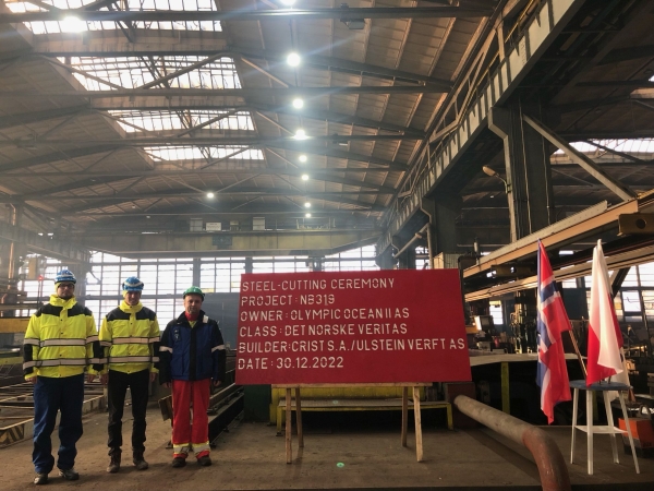 Crist. Cięcie blach pod zeroemisyjnego offshore'owca-GospodarkaMorska.pl