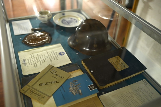 Mija 40 lat od kiedy Dar Pomorza jest statkiem-muzeum. O jego losach opowiada niezwykła wystawa-GospodarkaMorska.pl