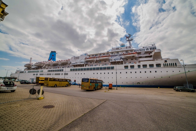 Ponad 200-metrowy Thomson Celebration w Gdańsku-GospodarkaMorska.pl