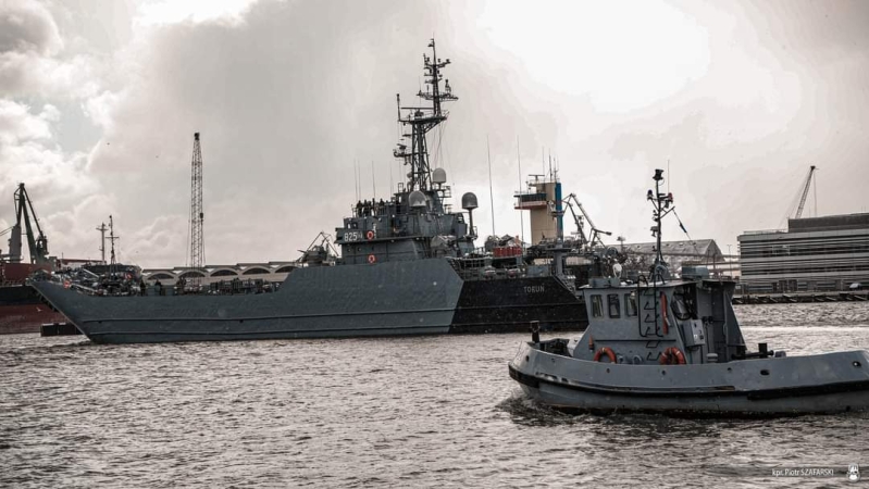 Współpraca okrętów 8. FOW z siłami 16. DZ w ramach ćwiczenia Zalew-23-GospodarkaMorska.pl